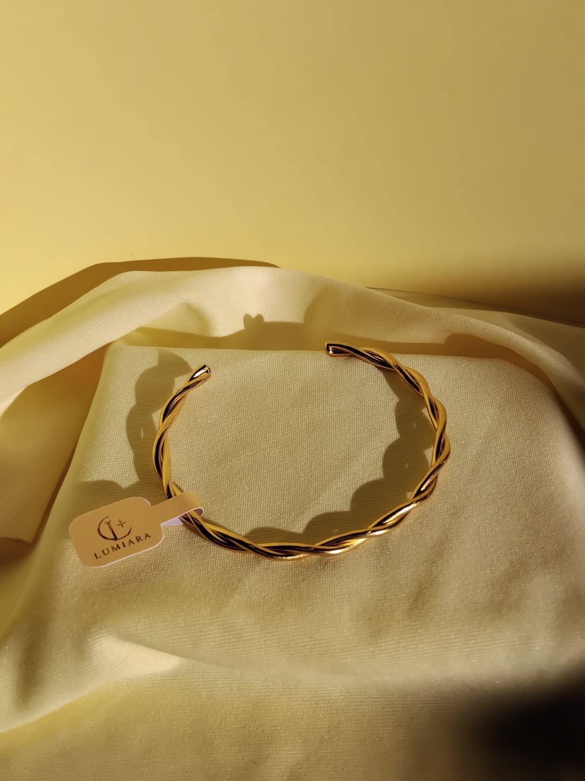 Bracelete Médio Entrelaços